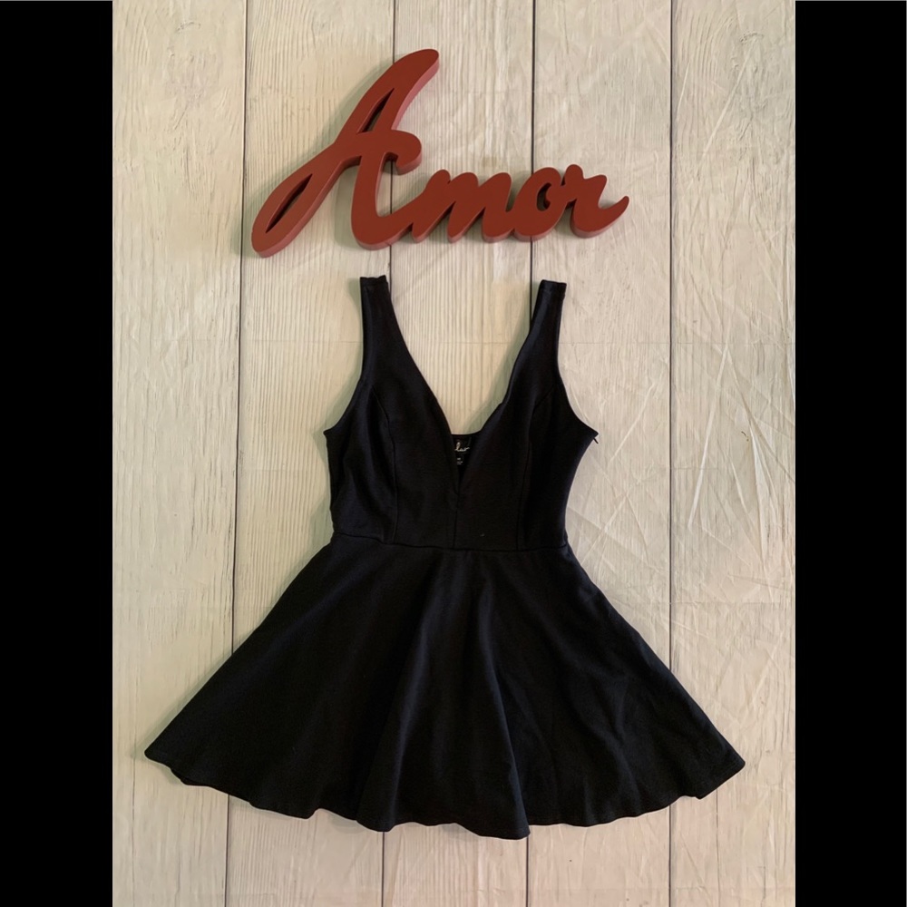 Lulu’s Size M I Feel Good Black Color Skort Dress - Picture 12 of 12